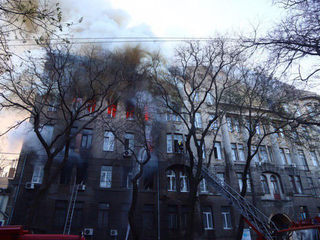 ﻿Пожежа в центрі Одеси. Експерти ідентифікували тіла всіх 16 загиблих