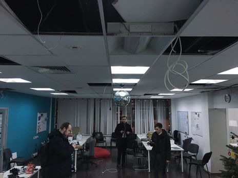 Сотрудники фонда Навального продали на аукционе рисунок ФСБшника, проводившего обыск у них в офисе