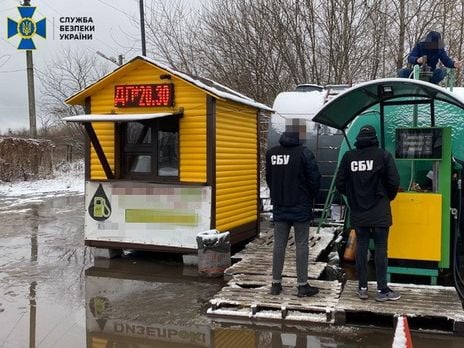 Более 10 млрд грн неуплаченных налогов за два года. В СБУ отчитались о закрытии нелегальных АЗС