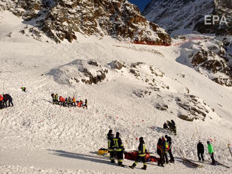 ﻿В Італії жертвами лавини стало чотири людини