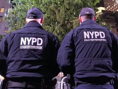 ﻿У США чоловік із ножем напав на будинок рабина