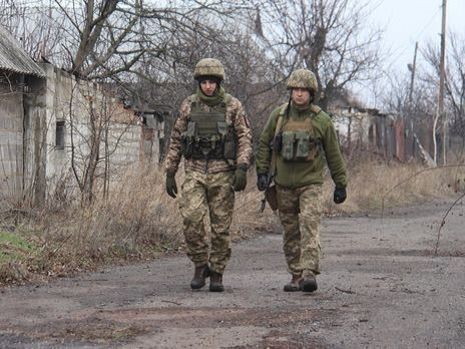 ﻿На Донбасі бойовики поранили українського військовослужбовця – штаб ООС