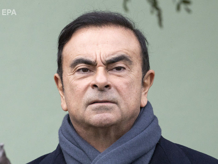 Экс-глава Nissan, которого обвиняют в финансовых нарушениях, сбежал из Японии в Ливан