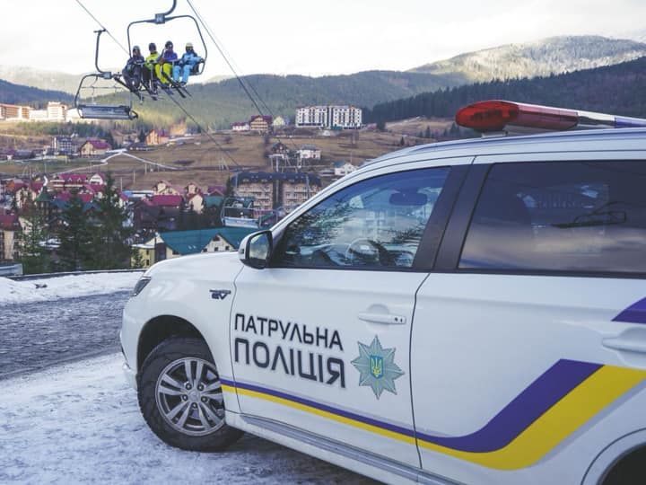 Минимальный возраст набора в патрульную полицию Украины снизили до 18 лет