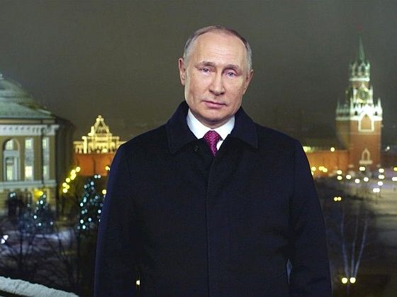 ﻿Два російські телеканали приховали лічильники лайків та дизлайків під новорічним зверненням Путіна