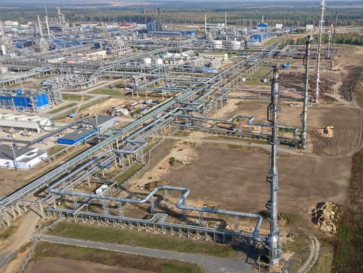 ﻿Росія припинила постачання нафти в Білорусь – ЗМІ
