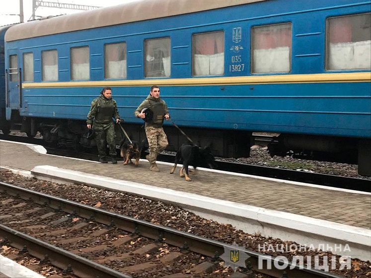 ﻿Поліція Полтави затримала п'яного "мінувальника" залізничного вокзалу