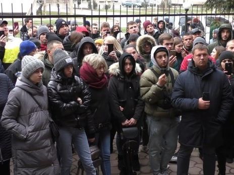 Глава Херсонской ОГА и глава областной полиции взяли на контроль расследование убийства жителя Каховки