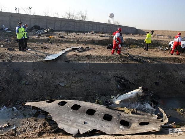 В Иране заявили, что причиной крушения украинского самолета стал пожар в двигателе