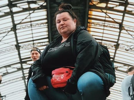 ﻿alyona alyona показала своїх батьків