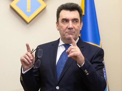 Данилов о крушении самолета МАУ: Сегодня мы взяли девять проб ДНК для опознания тел. Еще с двумя – завершим завтра