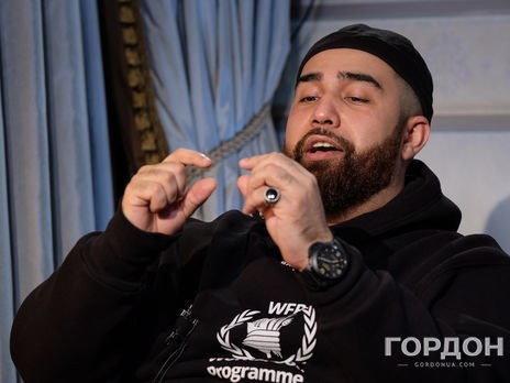 Музыкант Jah Khalib: Классно в Москве то, что ты постоянно в режиме – держишь монетку между своих булок. Чтобы ее не уронить