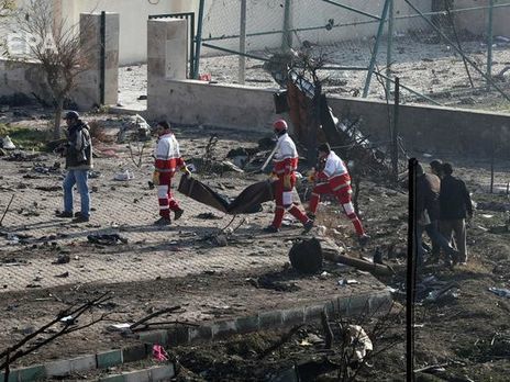 Пристайко не ответил прямо на вопрос, согласна ли Украина с версией, что самолет МАУ был сбит иранской ракетой