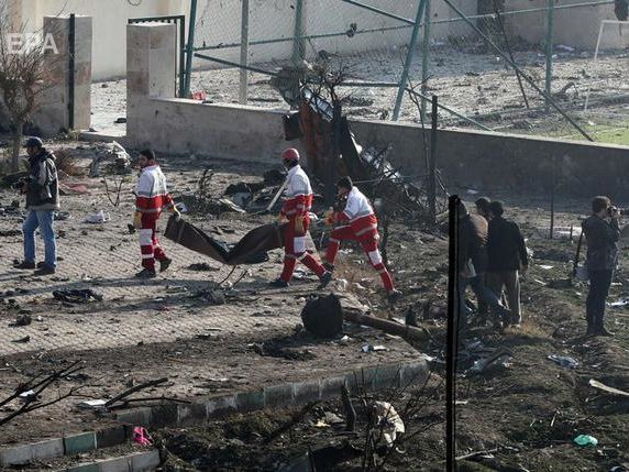 ﻿Пристайко: Українська команда не підтверджує фото з бульдозером на місці аварії літака МАУ в Ірані