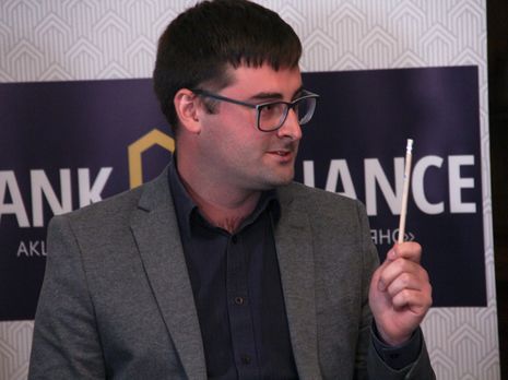 Молчанов: ﻿За чутками, Гончарук має намір незабаром відправити у відставку главу Міністерства розвитку громад і територій Бабак