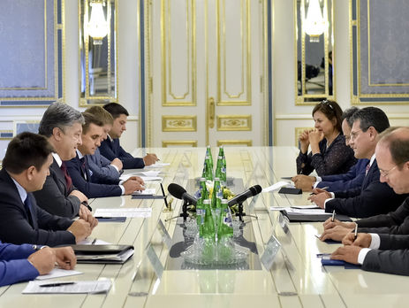 Порошенко пообещал вице-президенту Еврокомиссии реформировать украинскую энергетику