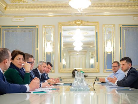 ﻿Зеленський вимагає від правоохоронців за два тижні знайти, хто прослуховував Гончарука