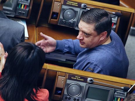 ﻿Нардеп Іванісов, якого, імовірно, було засуджено за зґвалтування, не має наміру здавати мандат