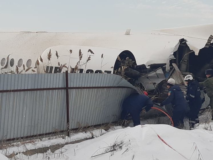 ﻿Авіакатастрофа в Казахстані. Українець, що вижив, поскаржився на відсутність допомоги від уряду