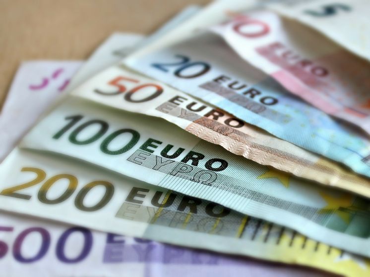 Украина разместит 10-летние евробонды на сумму в €1 млрд &ndash; СМИ
