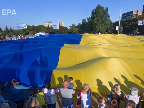 ﻿Україна погіршила позиції в рейтингу сприйняття корупції Transparency International