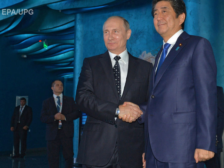 Абэ считает ненормальным, что между Японией и РФ не заключен мирный договор
