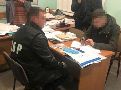 СБУ задержала чиновника Полтавского управления ГФС на взятке в $85 тыс.