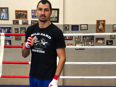 ﻿Бій українського боксера за два чемпіонські пояси перенесли через коронавірус у Китаї