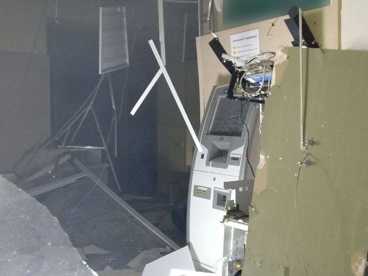 В Харькове взорвали банкомат "Ощадбанка"