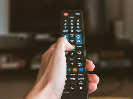 4 млн домохозяйств в Украине с бесплатным спутниковым ТВ останутся без украинских каналов, но с российскими