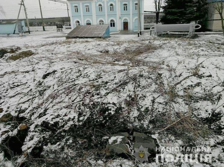 Возле вокзала в Донецкой области обнаружили взрывное устройство