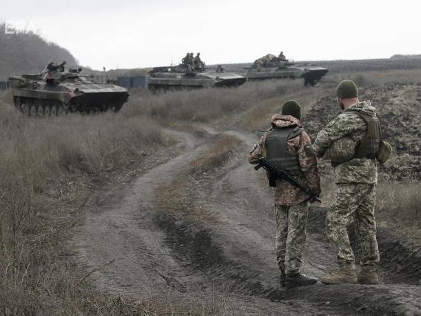 25 января на Донбассе зафиксировано 10 обстрелов, был ранен один украинский военный – штаб ООС