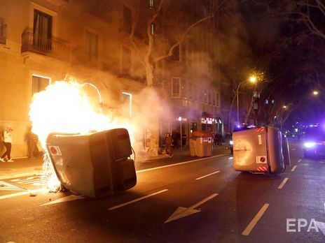 ﻿У Барселоні почалися заворушення після позбавлення глави уряду мандата депутата парламенту Каталонії