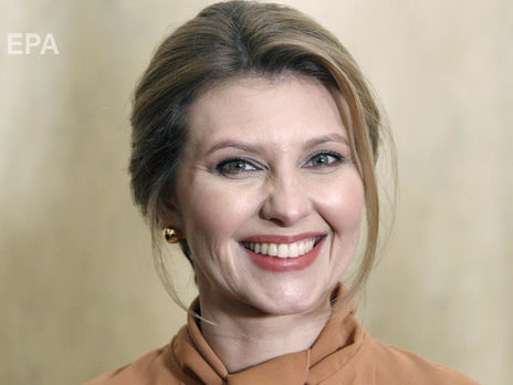 Официальная страница Зеленской в Facebook просуществовала два дня. СМИ пишут, что ее забросали гневными комментариями