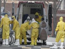 Число подтвержденных случаев заражения коронавирусом в Китае достигло почти 11,8 тыс.