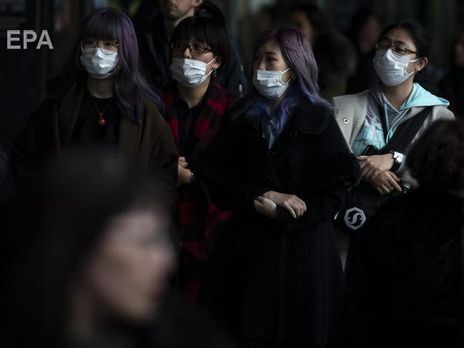 Количество жертв коронавируса в Китае достигло 304 человек