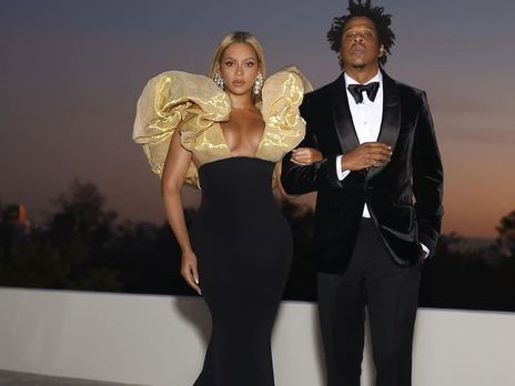 Бейонсе и Jay-Z проявили неуважение к гимну США