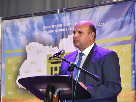 Главе Черновицкого облсовета сообщили о подозрении в получении $400 тыс. взятки