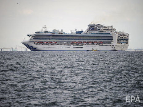 20 украинцев находятся на круизном лайнере, где обнаружен коронавирус