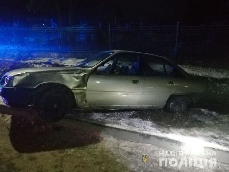 Во Львовской области автомобиль сбил четырех пешеходов, один из них погиб