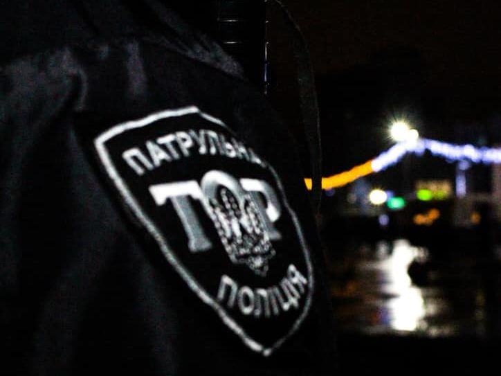 ﻿У Мукачеві патрульні зупинили авто й побили пасажирів – ДБР