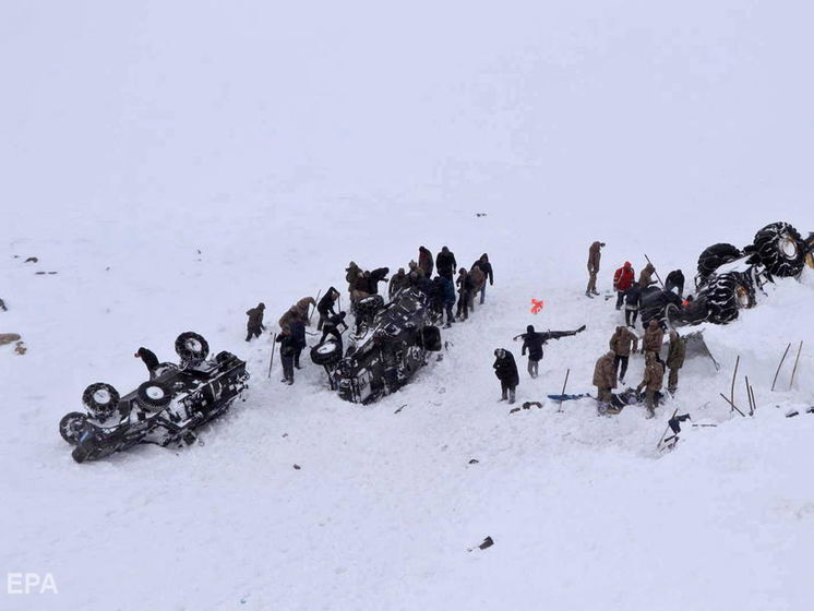Кількість жертв сходження лавин у Туреччині зросла до 41