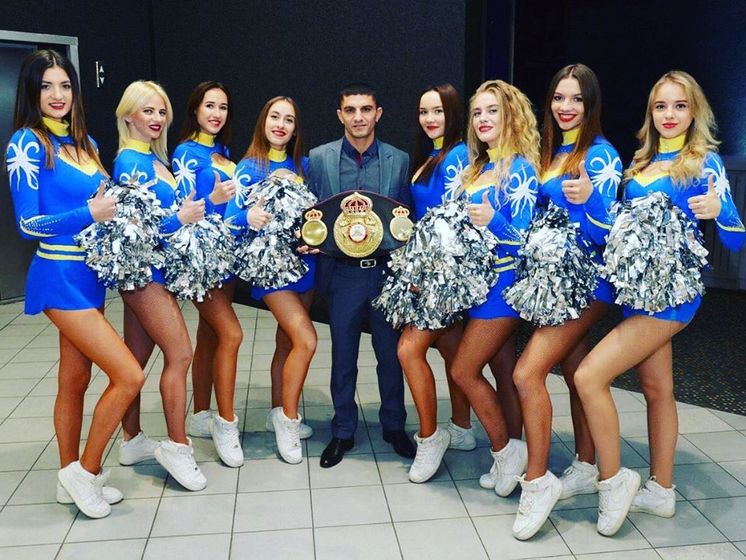 Далакян – Перес. Где и когда смотреть чемпионский бой украинца 