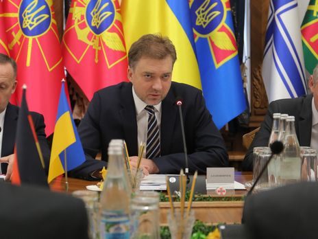 Загороднюк назвал большой проблемой Минобороны чрезмерную бюрократию