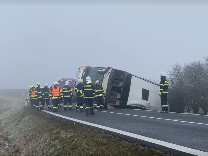 ﻿У Чехії потрапив в аварію автобус із приблизно 70 дітьми