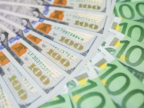 ﻿Курс гривні до долара зміцнився до 24,54 грн/$