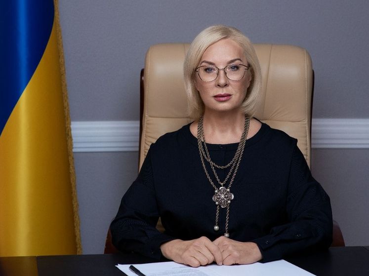 ﻿Денісова заявила, що звільнені з полону бойовиків українці просять її допомогти в забезпеченні житлом