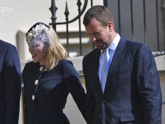 Внук королевы Елизаветы II Питер Филлипс сообщил о разводе после 12 лет брака