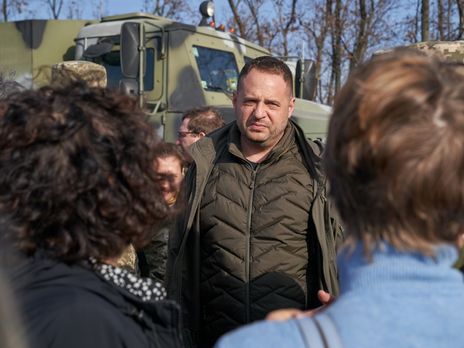 Ермак заявил, что позиция Зеленского в отношении Донбасса останется неизменной, несмотря на ротации в Кремле