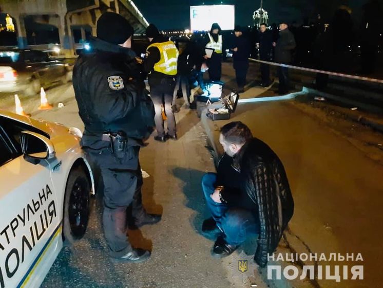 ﻿У Києві поліція стріляла по колесах авто, щоб зупинити водія 